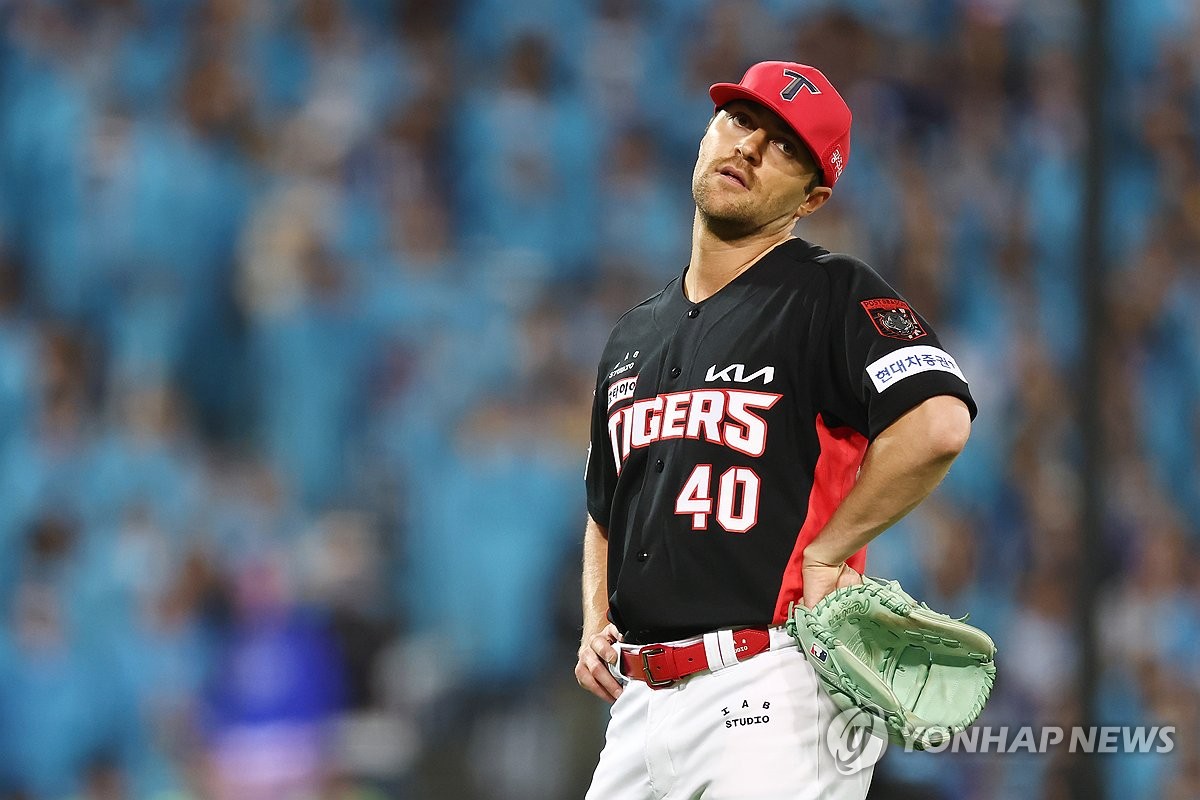 <b>KIA</b> 선발 <b>네일</b>, <b>헤드샷 퇴장</b>…57구 무실점 완벽투 '돌발변수'