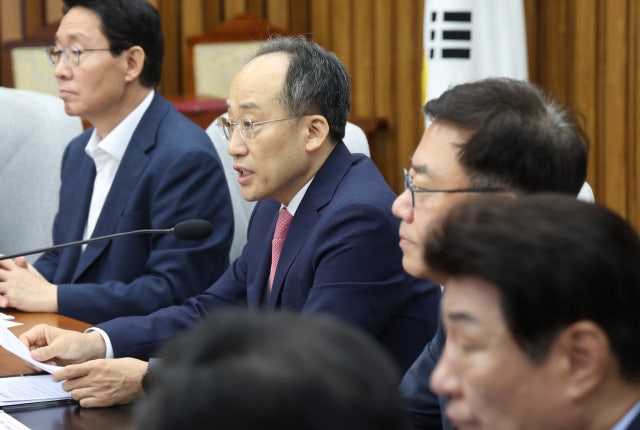 <b>추경호</b> "이재명, <b>계엄령</b> 발언으로 尹 대통령 탄핵 선동"