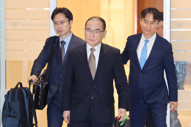 '8.1 새 데드라인' 관세협상, <b>대통령실</b> "조속한 <b>한미정상회담</b> 희망"