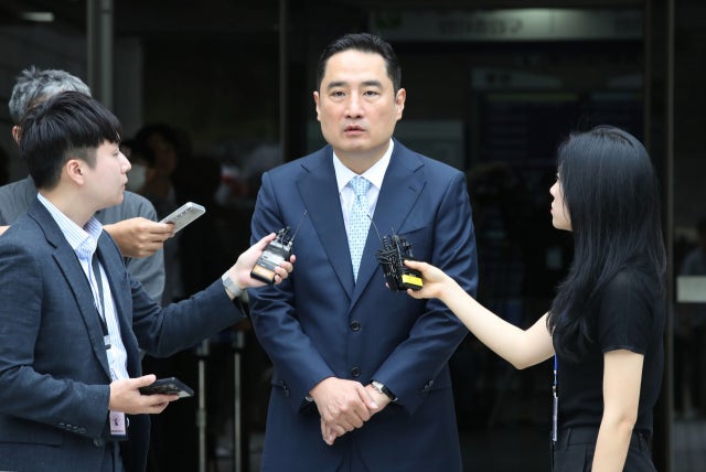 '이재명 소년원 출신' 발언 <b>강용석</b>, 1심 깨고 2심서 <b>징역형</b> 집유 선고