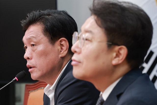 정청래 지도부, 김민석 겨냥?…"선거 평가에 정부 행보도 포함"