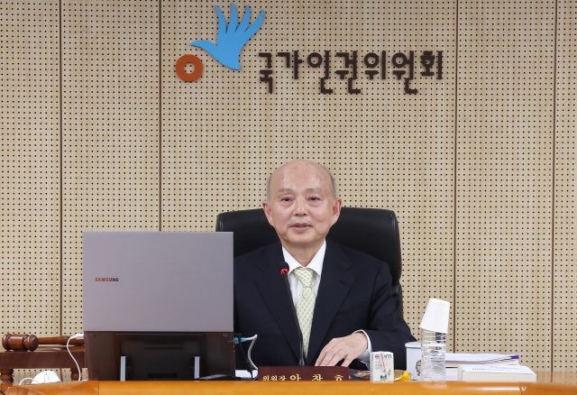 [단독] 인권위 간부 6번째 보직 반납…광주인권사무소장 "안창호 사퇴 없이 정상화 불가"
