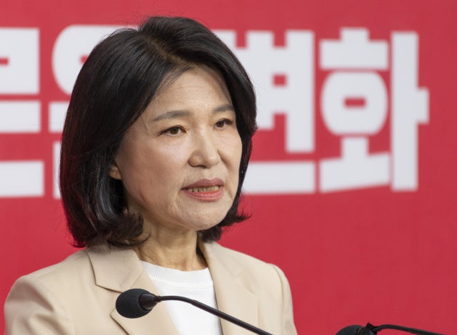 이진숙 "스벅과 5.18 모욕이 무슨 관계? 생각에 수갑 채우는 나라는 어딘가"