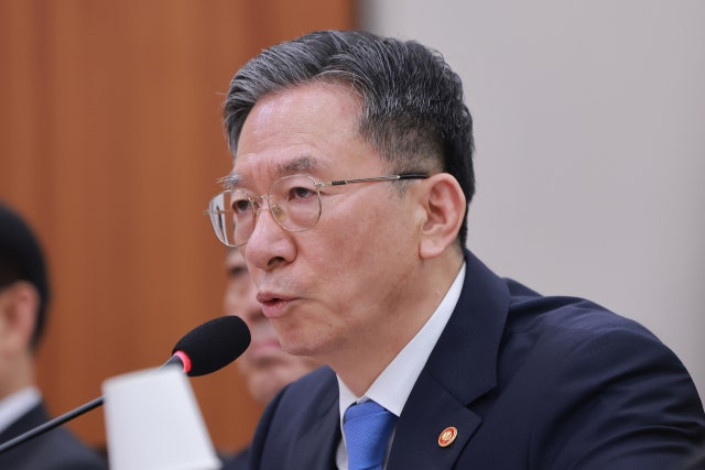 장동혁 "재명아, 나하고 싸우자"…鄭법무 "예의 상실, 매우 부적절"