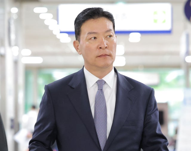 [속보] '윤석열 체포 방해' 김성훈 전 경호처 차장 징역 5년 법정 구속