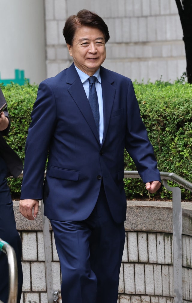 [속보] '돈봉투 부스럭'? <b>노웅래</b>, <b>뇌물</b> 수수 2심도 '<b>무죄</b>' 판결