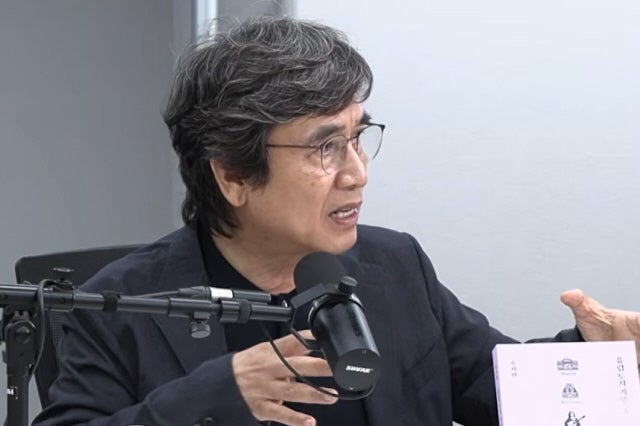 <b>유시민</b>, 李대통령 尹에 빗대 "오만한 권력자 모습" 맹비난