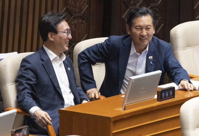 <b>민주당</b>, '<b>신천지 당원가입</b>' 정황 확인…"후속 대응 논의 중"