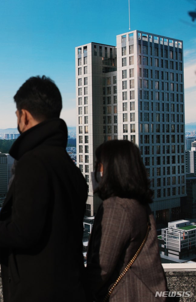 1억 싼데 안 팔려요…아파트 규제 풀리니 오피스텔 '찬밥'