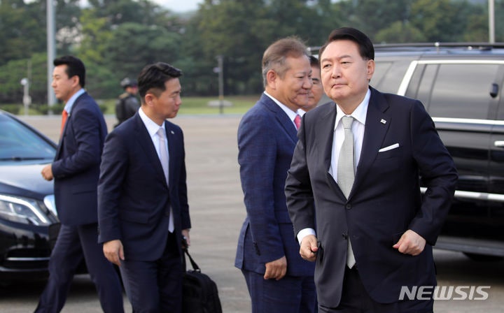 윤, 이재명 체포동의안 <b>재가</b>…이르면 21일 본회의 표결
