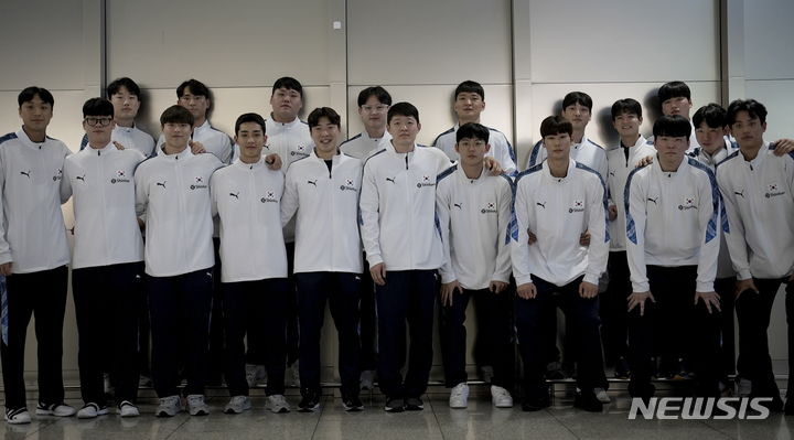 男<b>핸드볼</b>, 일본에 충격패…파리 올림픽 본선 좌절