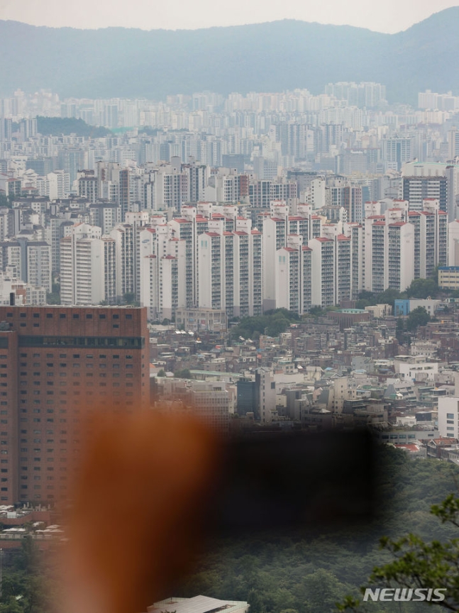 서울 아파트 매물 8만건 쌓여…거래절벽 당분간 이어질 듯