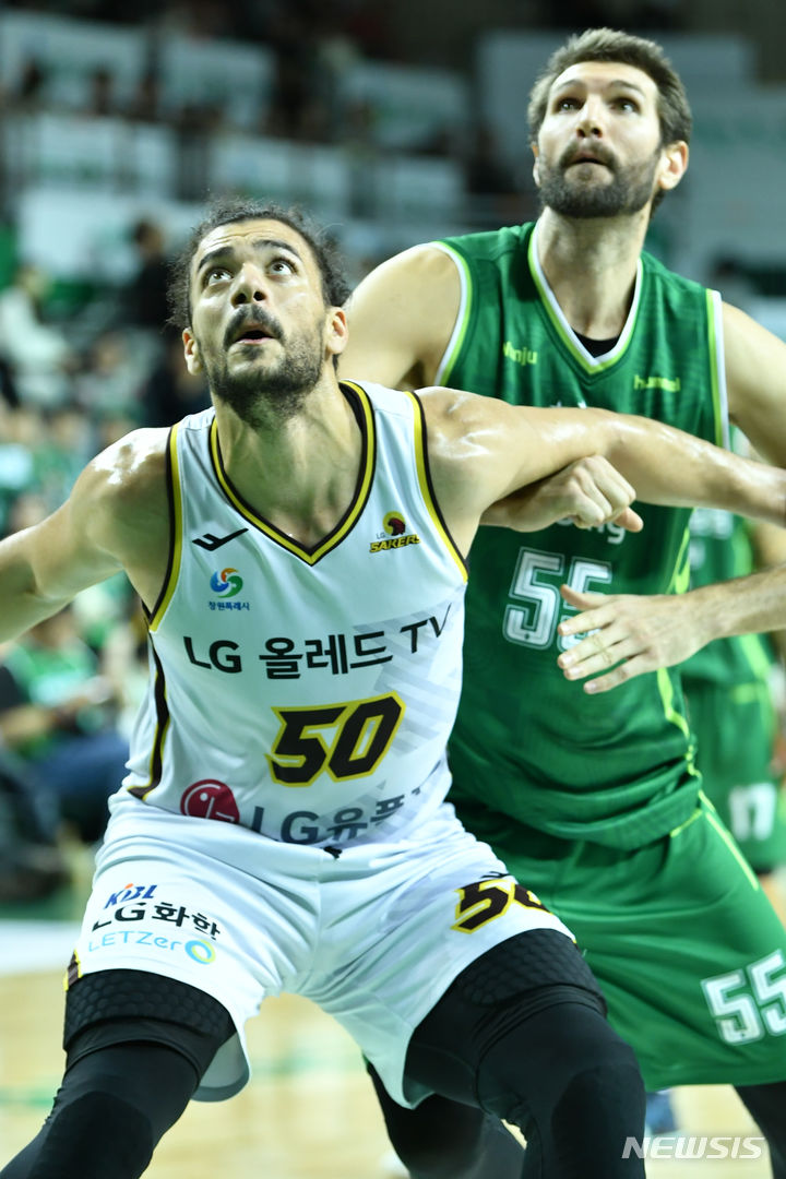 LG <b>마레이</b>, 소노 이정현 9표 차로 제치고 <b>2라운드</b> MVP
