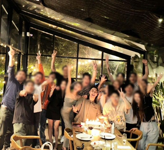 빅뱅 출신 <b>승리</b>, <b>태국</b>서 호화 <b>생일파티</b>…출소 후 근황