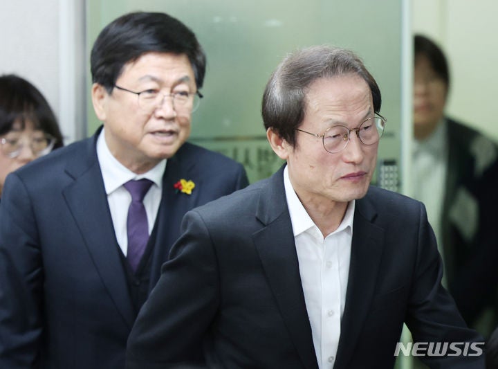 조희연 "학생인권조례 <b>폐지</b> 아닌 보완을"…<b>교육감</b> 9명 반대 성명(종합)