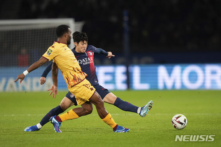 <b>이강인</b> '택배 크로스'로 시즌 2호 도움…PSG, <b>메스</b>에 3-1 승