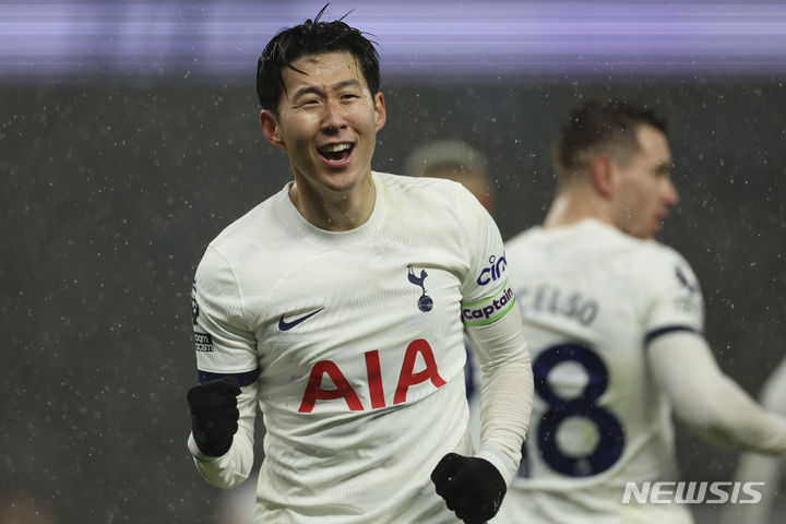 <b>손흥민</b>, EPL 12월 <b>이달</b>의 선수 후보…통산 5회 수상 노려