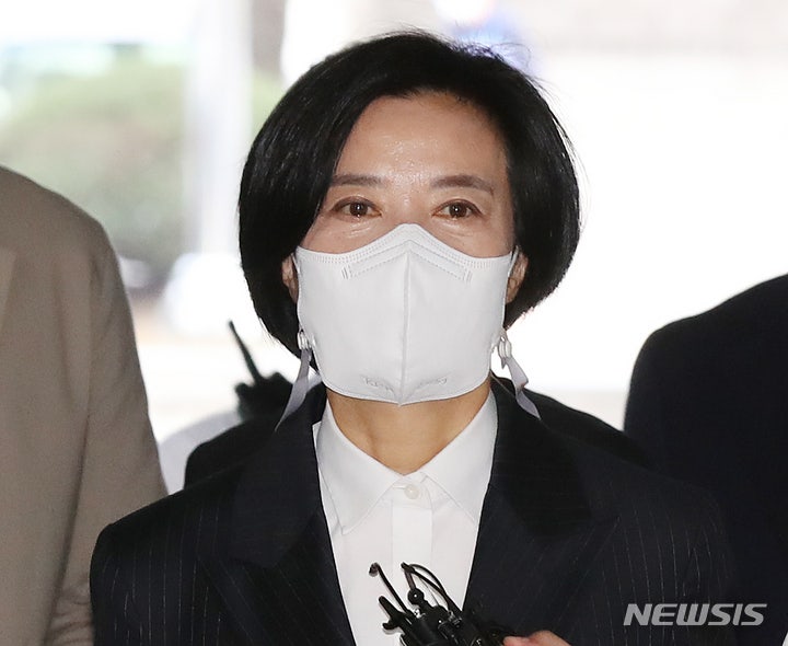 <b>징역형</b> 확정 <b>이정근</b>, 추가 '<b>선거법</b> 위반' 오늘 1심 선고