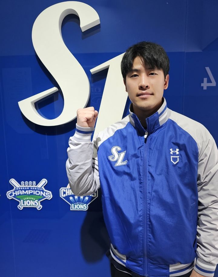 <b>삼성</b>, 내부 FA <b>강한울</b>과 계약…"소금 같은 역할 기대"