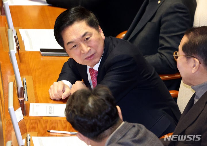 <b>김기현</b> "<b>의원</b>정수 축소, 국민적 공감대 형성…민주당에 요청"