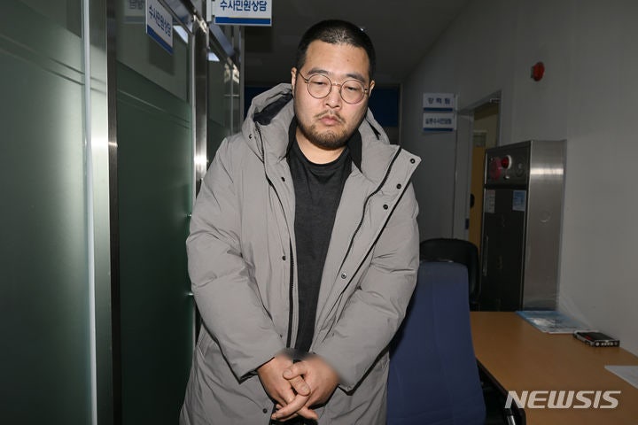 '해외도피 행각' <b>최영환</b> 전 <b>광주시의원</b>, 뇌물 혐의 일부 시인