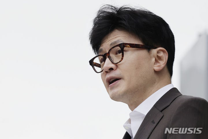 <b>김포</b> 방문한 <b>한동훈</b> "봄이 오면 <b>김포</b>는 서울 될 수 있을 것"