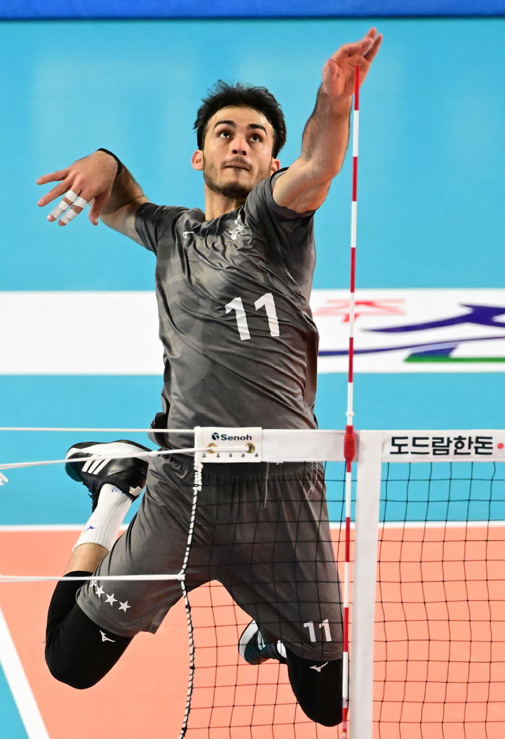 <b>대한항공</b>, <b>링컨</b> 대신 <b>무라드</b>와 동행 확정…"우승 달성에 힘 실어줄 것"