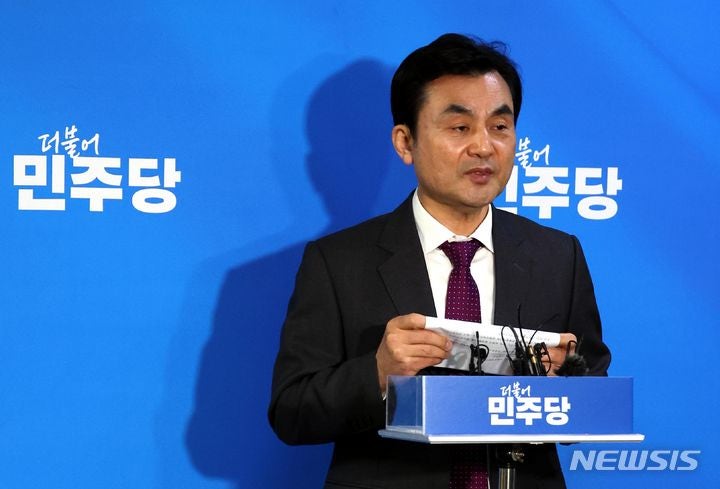 민주, 분당갑 <b>이광재</b>·마포갑 <b>이지은 전략공천</b>…임종석 내일 결론(종합)