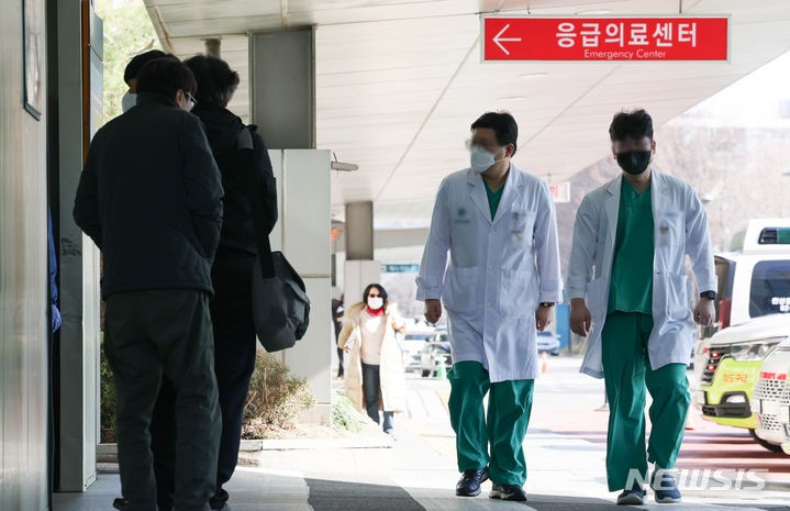 병무청 "<b>병역</b>미필 <b>전공의</b>, 정상 <b>퇴직</b>되면 다음해 3월 입영"