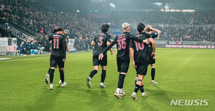 '<b>조규성</b> PK 실축' 미트윌란, 코펜하겐에 2-0 승…이한범 6분 출전