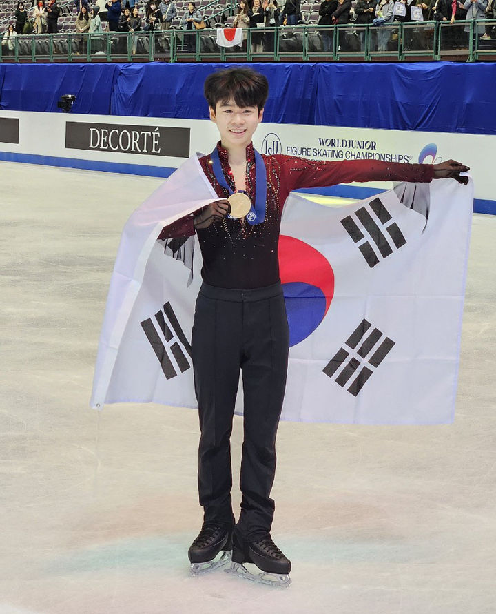 서민규, ISU <b>피겨 주니어 세계선수권</b> 금메달