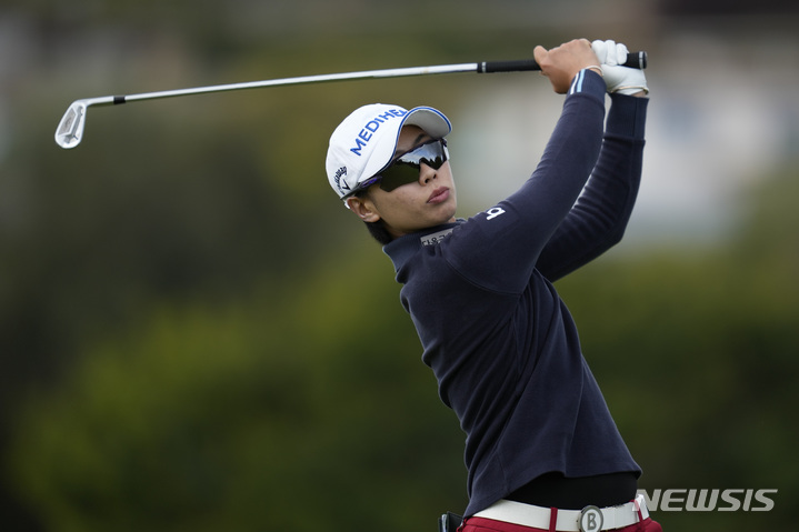 <b>안나린</b>, LPGA 투어 블루베이 2R 공동 <b>선두</b> 도약