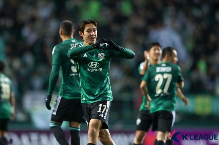<b>엄원상</b>, <b>부상</b>으로 황선홍호 낙마…<b>송민규</b> 대체 발탁