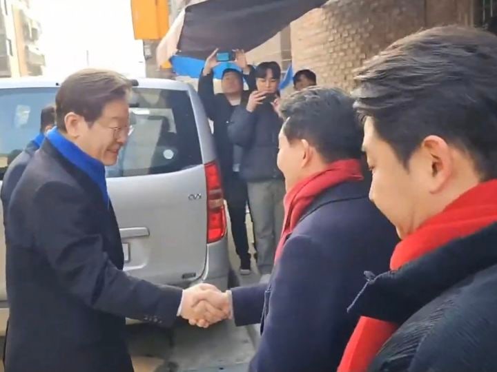 '명룡대전' <b>인천</b>계양을…<b>이재명</b> 51.1% 원희룡 44.8%[리서치뷰]