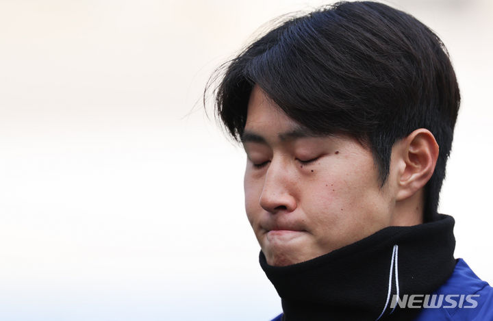 '하극상 <b>논란</b>' <b>이강인</b> "<b>실망</b>시켜 드려 죄송…더 좋은 사람 되겠다"(종합)