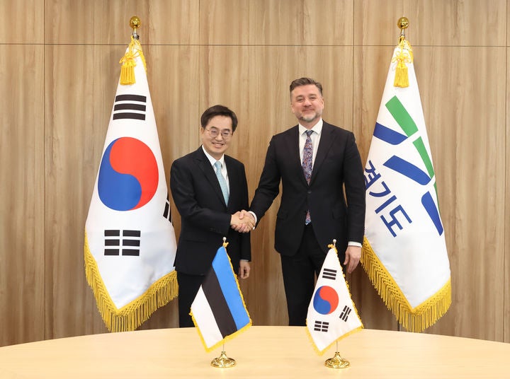 <b>김동연</b>, <b>에스토니아 대사</b> 접견해 "협력 기대"