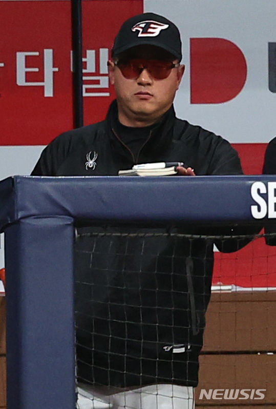 한화 최원호 <b>감독</b> "<b>류현진</b> 부진? 패턴에 변화 줄 것"