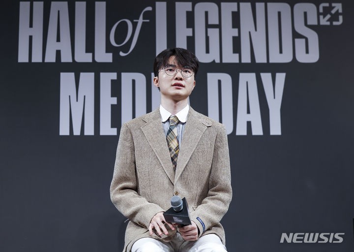 '<b>페이커</b>' <b>이상혁</b>, 전설이 된 남자