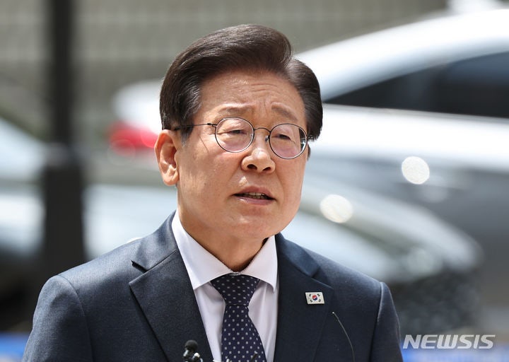 친이계 초선들, <b>이재명</b> '검찰 <b>애완견</b>' 두둔하려다 논란 키워