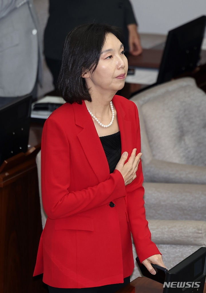 <b>서울시의회</b> '첫 <b>여성 의장</b>' 최호정 후보 "섬세함과 따뜻함 녹여낼 것"