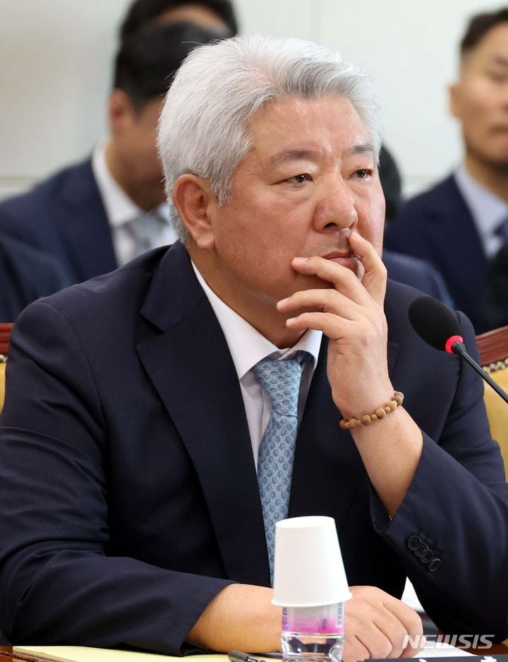 민주당, <b>김홍일 방통위원장 탄핵안</b> 당론 채택… 장관급 3번째 추진(종합)