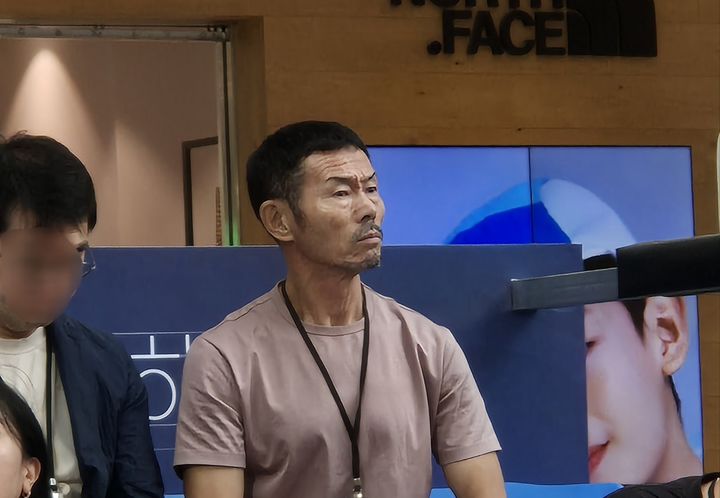 '<b>손웅정 아동학대 논란</b>' 피해자, 스포츠윤리센터에 피해 자료 제출