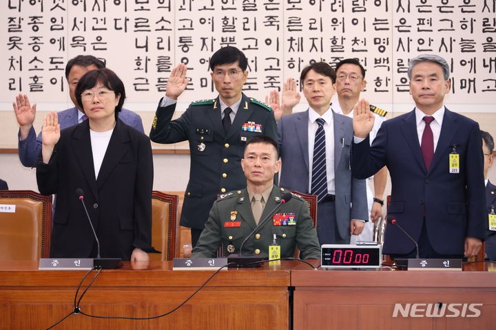 대통령실 '윤 <b>탄핵</b> <b>청문회</b>' 불출석…임성근 증인선서 또 거부