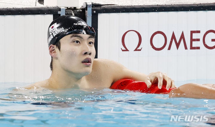 예상치 못한 <b>준결승</b> 탈락…<b>황선우</b> "수영 인생, 이번 올림픽이 끝 아냐"[파리2...