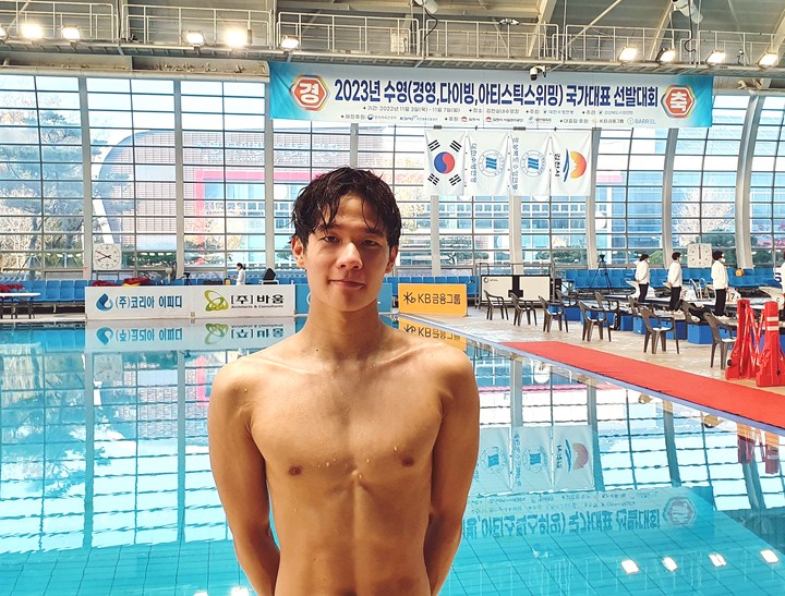 <b>김민섭</b>, 남자 접영 200m 준결승행…韓 올림픽 접영 최초[파리2024]