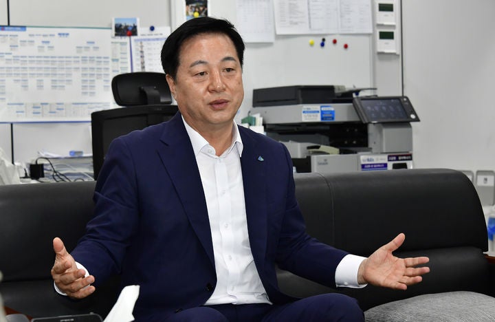 <b>김두관</b> "<b>민주당</b>, 정권탈환과 멀어져…외연확장 실패해"