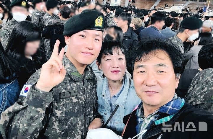 '25m <b>속사권총</b> 은빛 총성' <b>조영재</b> 부모 "노력 이뤄내 자랑스럽다"