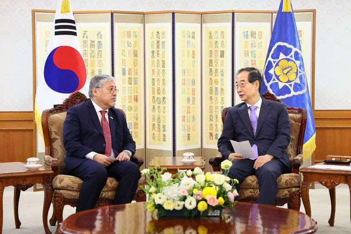 한덕수 총리, 엔리케 마날로 <b>필리핀 외교장관 접견</b>
