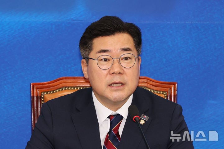 <b>박찬대</b> "윤 정권, 내선일체 단계 접어들어…역사상 최악의 친일 매국 정권"