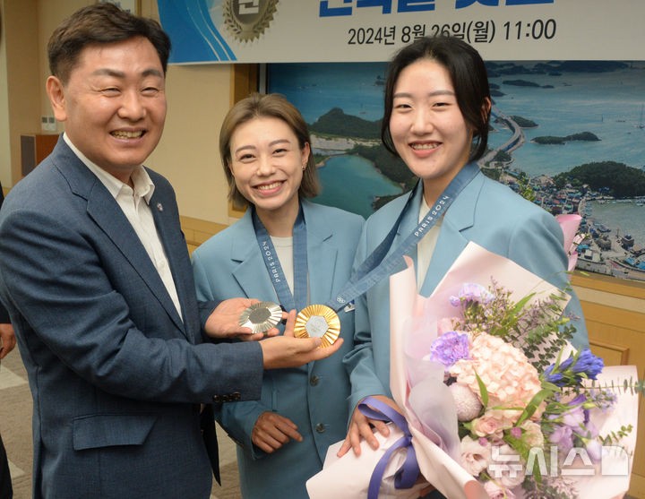 <b>김예지</b>·양지인 효과…전북<b>종합사격장</b> 이용객 ‘껑충’